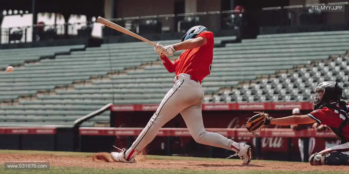 限量周边,收藏荣耀,你的专属体育记忆!🎯✨